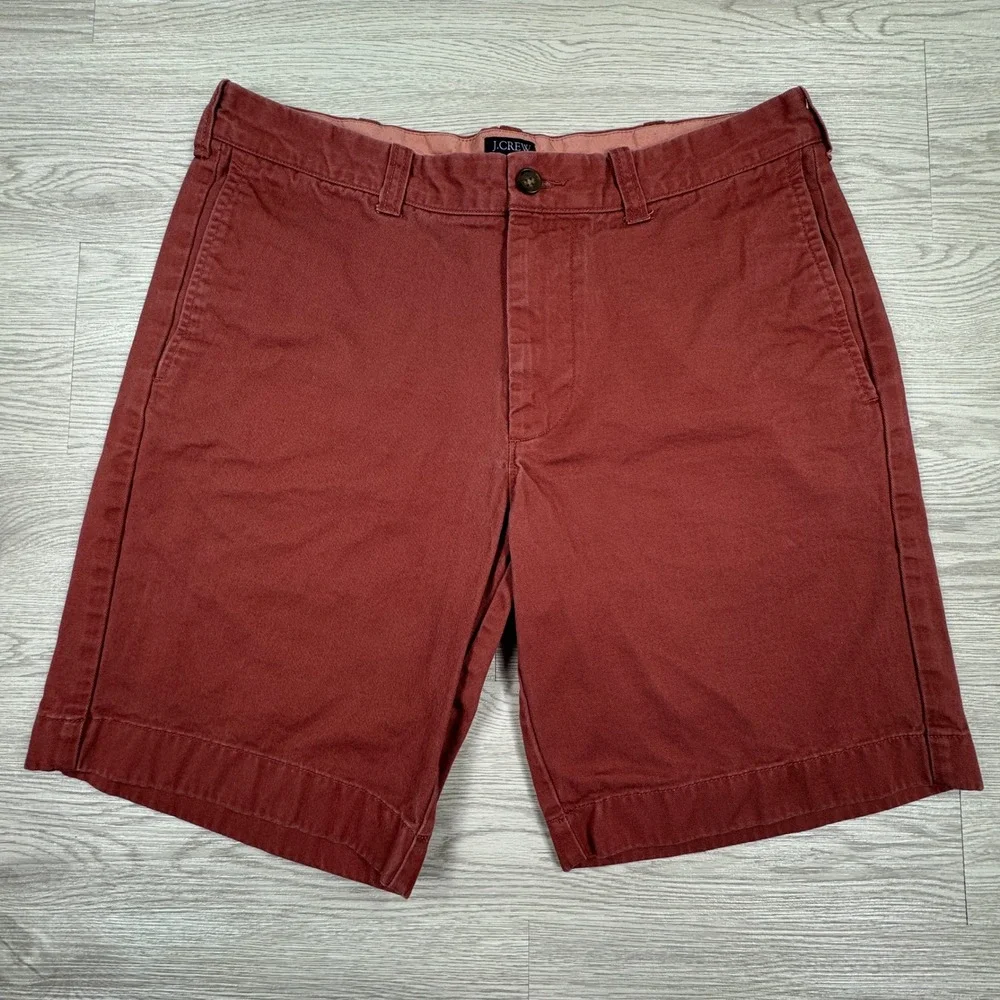J.Crew Mens Shorts Gramercy Chino Red 33 Flat Front Cotton Casual Classic Modern